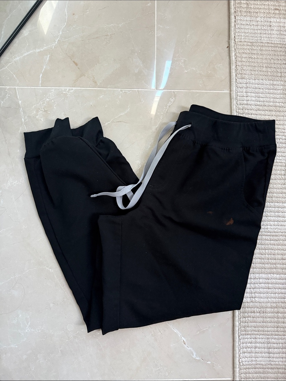 Figs Black Women's Drawstring Jogger Pants